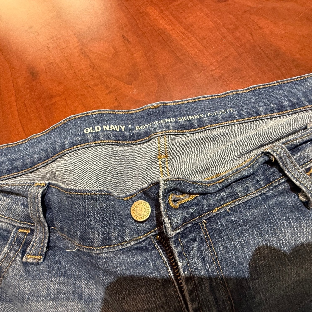 Old Navy Boyfriend Skinny Jeans | Size 14 Petite | Distressed Cuffed Denim - Picture 2 of 6